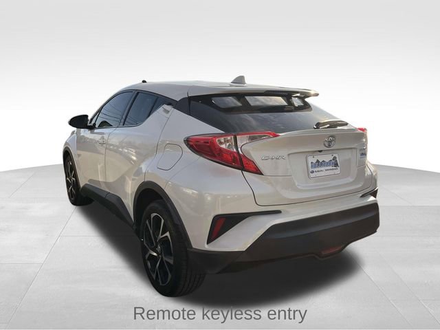 Used 2019 Toyota C-HR Limited image 5