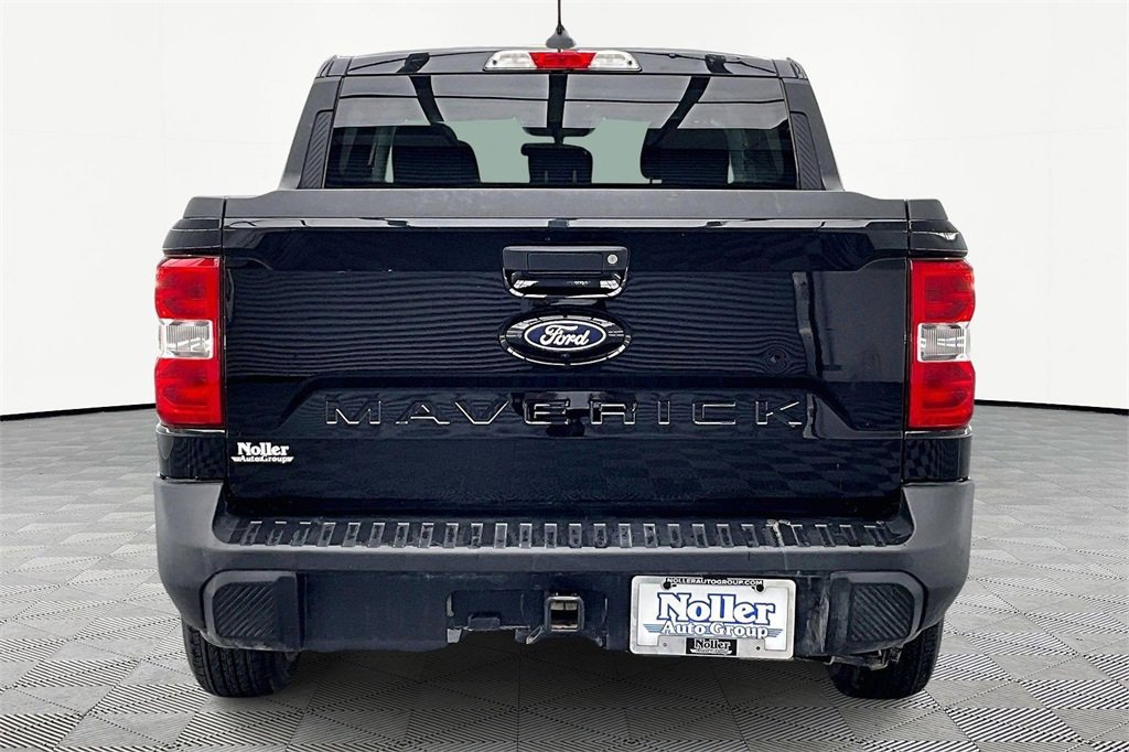 Used 2025 Ford Maverick XLT w/ Equipment Group 302A image 4