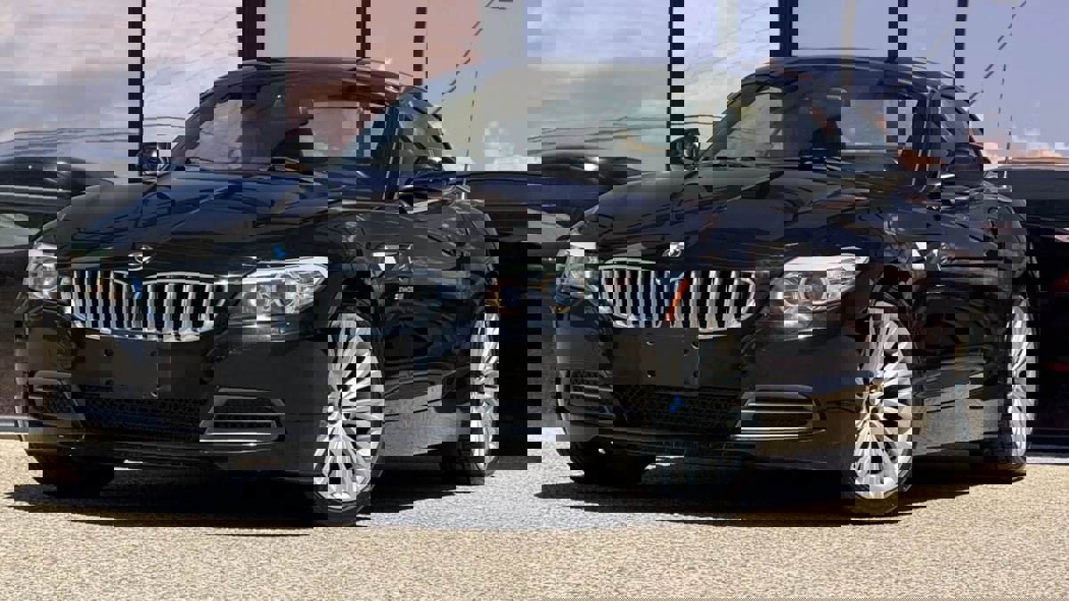 Used 2012 BMW Z4 sDrive35i image 3