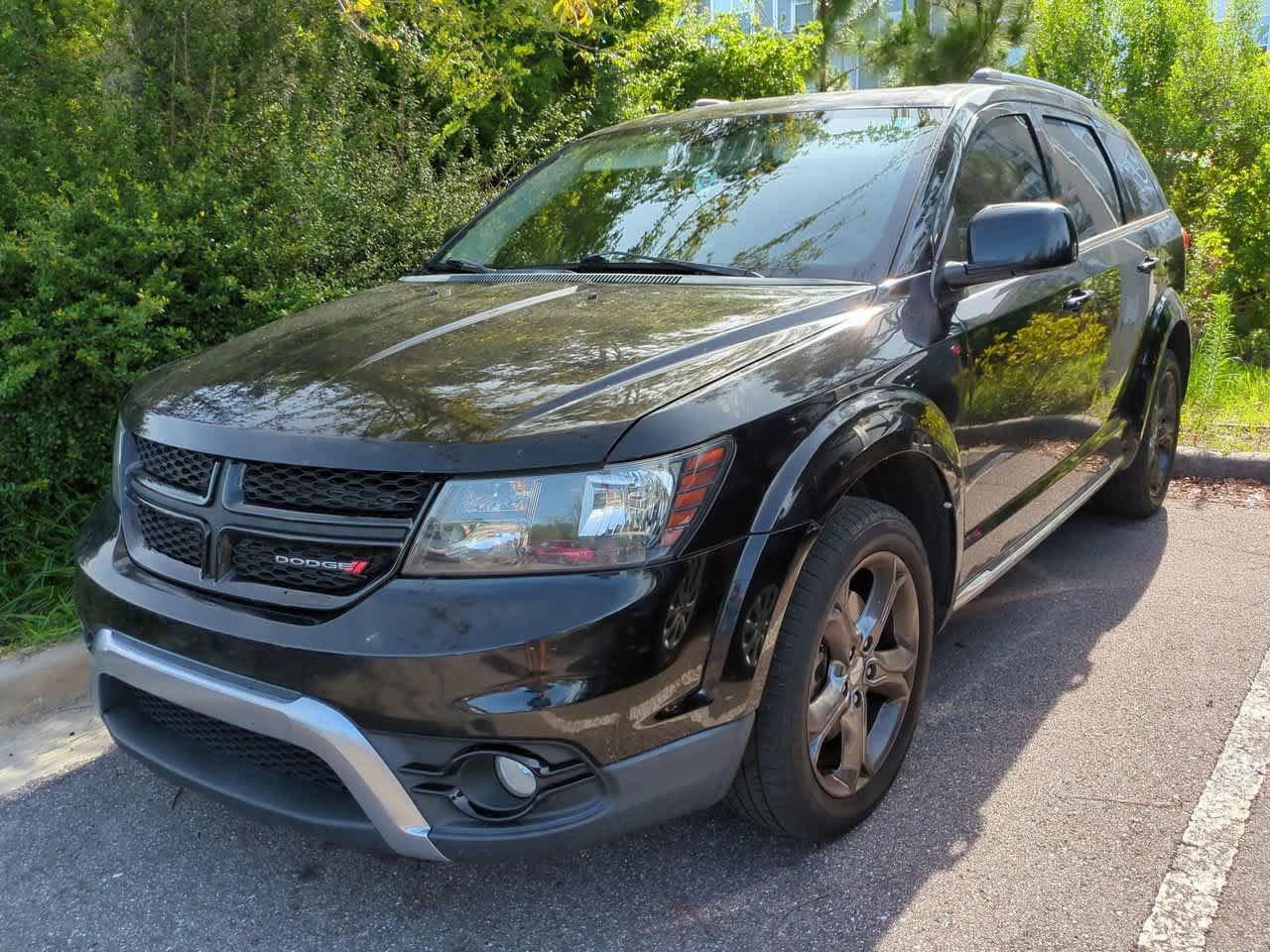 Used 2016 Dodge Journey Crossroad w/ Rear Seat Video Group I FWD image 2