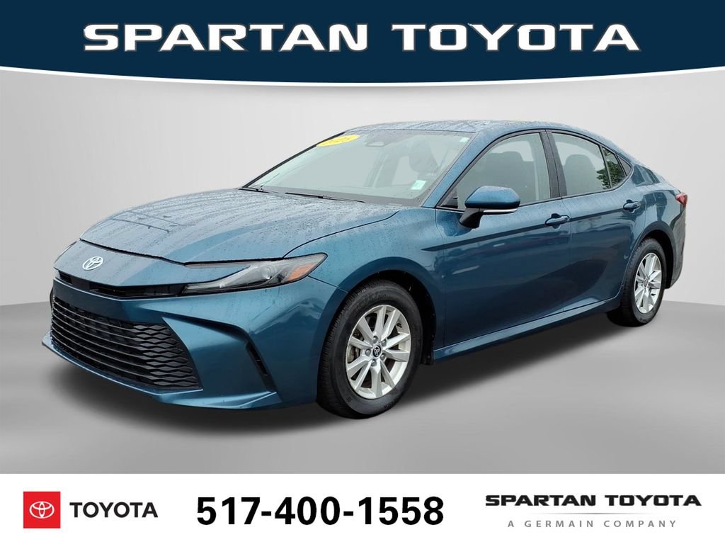Used 2025 Toyota Camry LE FWD image 1