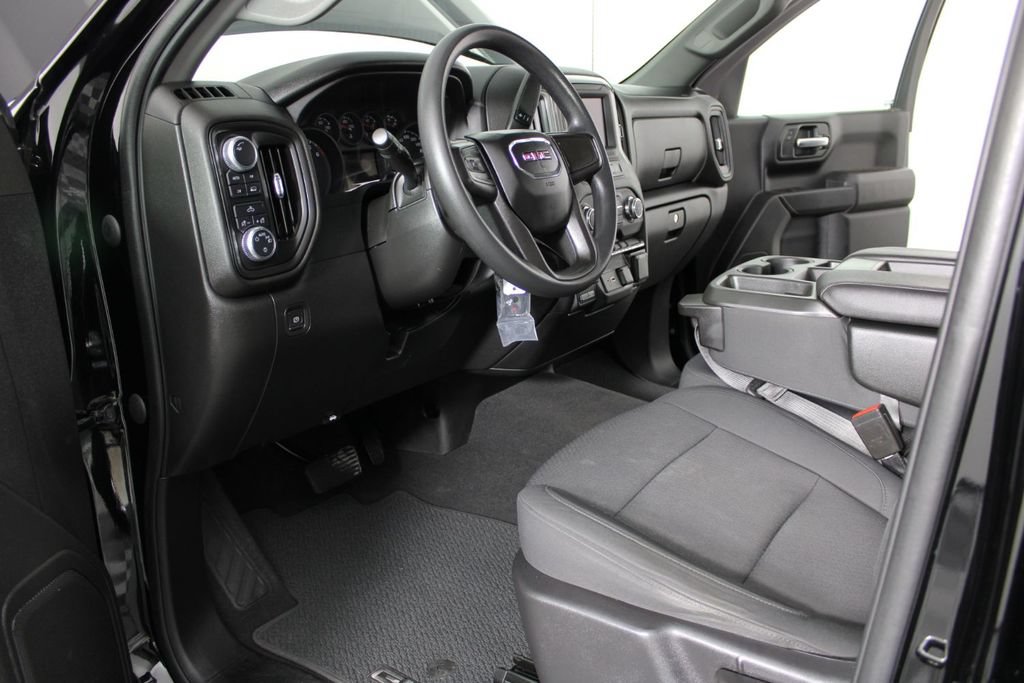 Used 2021 GMC Sierra 1500 4x4 Crew Cab w/ Sierra Value Package image 17