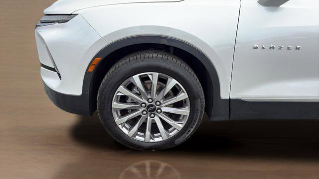 Used 2023 Chevrolet Blazer Premier w/ Driver Confidence II Package image 51