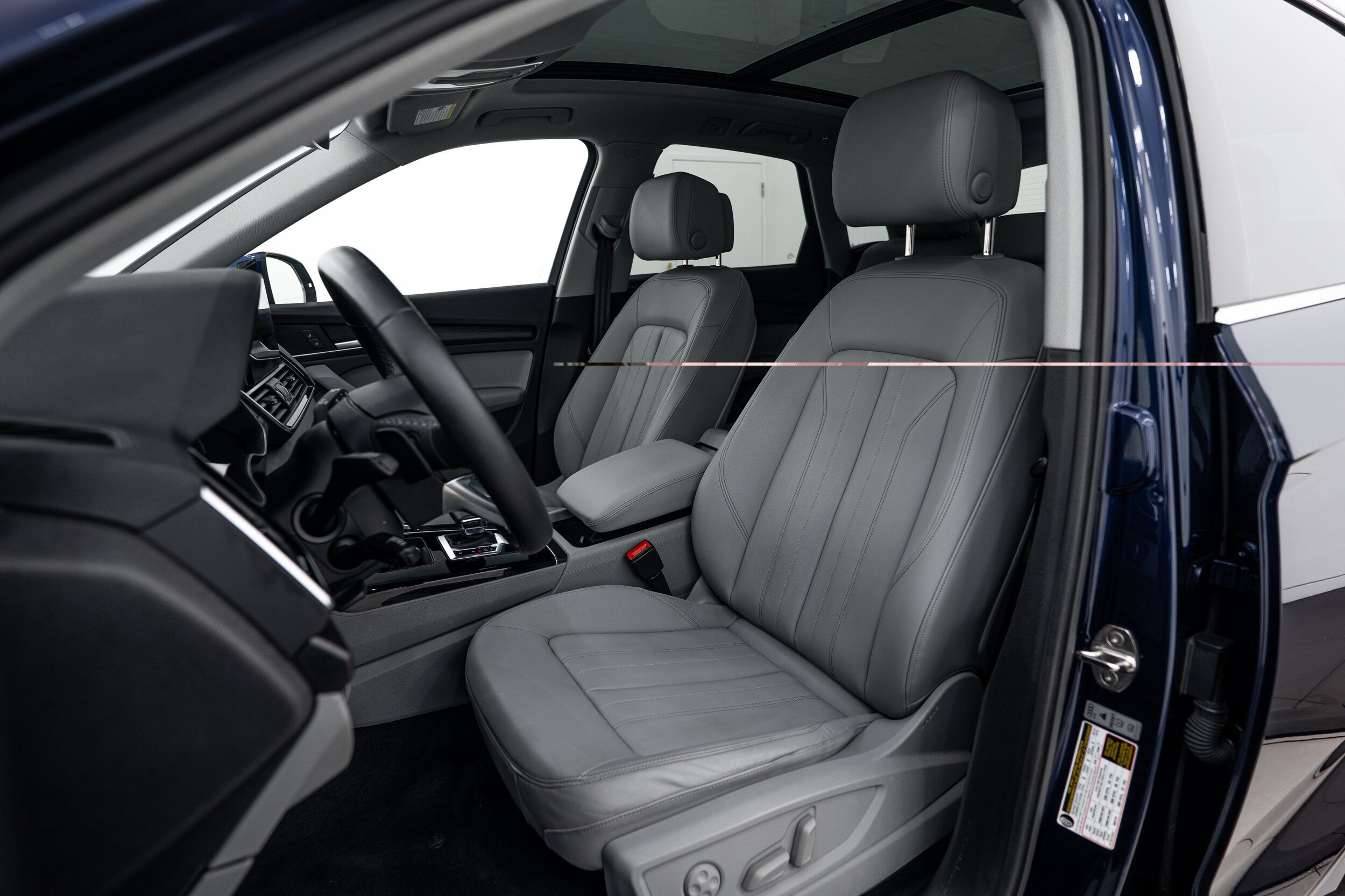Certified 2023 Audi Q5 2.0T Premium w/ Convenience Package AWD/4WD image 15