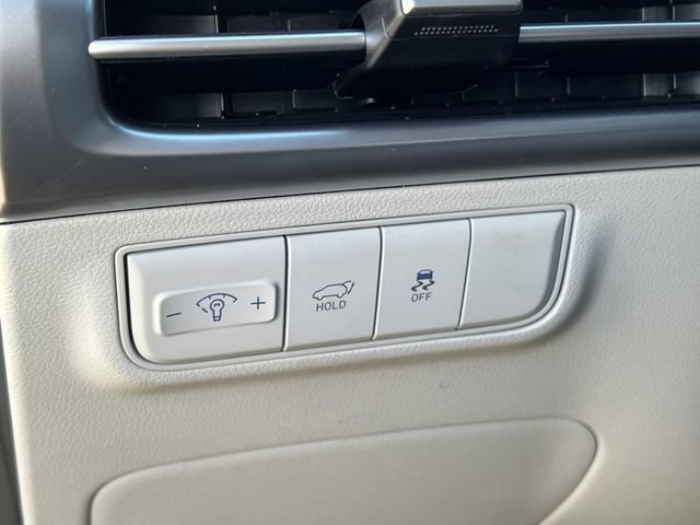 New 2026 Hyundai Tucson SEL FWD image 23