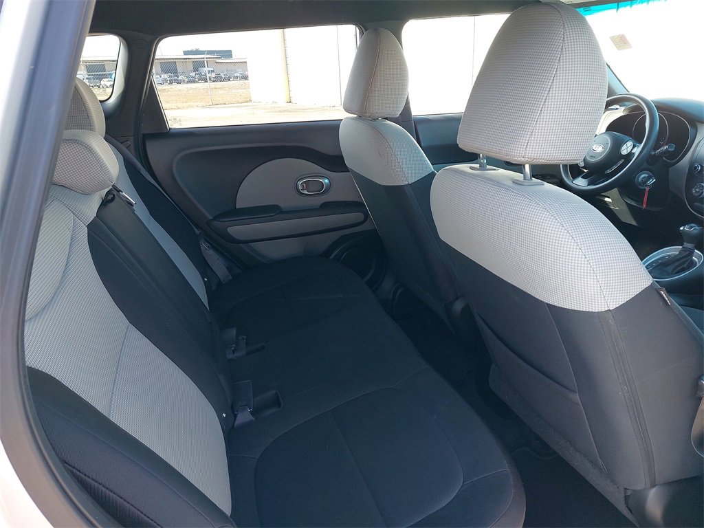 Used 2014 Kia Soul Base image 30