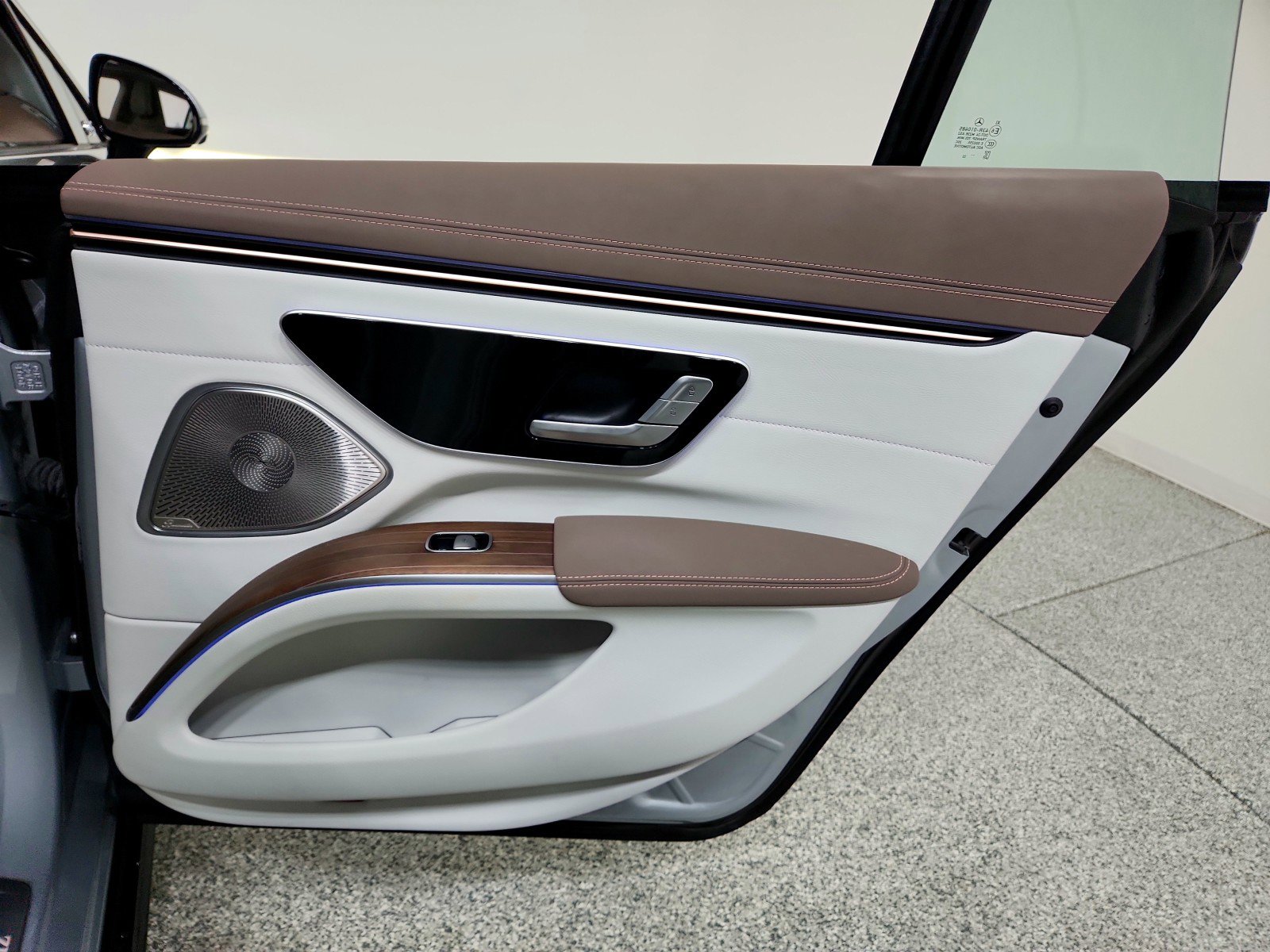 Certified 2023 Mercedes-Benz EQS 580 EQS 580 image 28