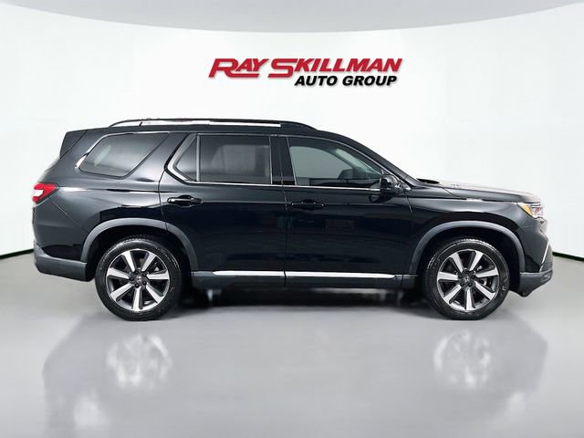 Used 2024 Honda Pilot Touring image 8