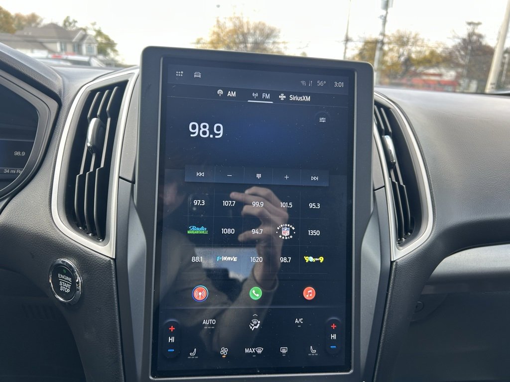 Used 2023 Ford Edge SEL image 23