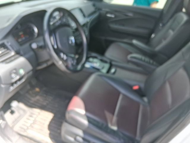 Used 2022 Honda Ridgeline Black Edition image 2