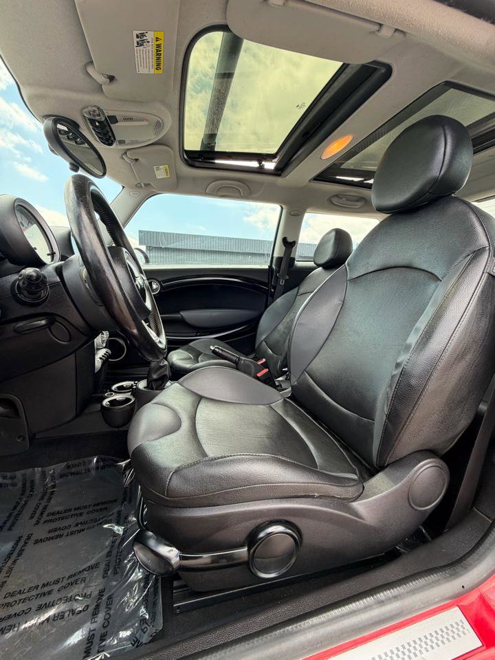 Used 2010 MINI Cooper S FWD image 18