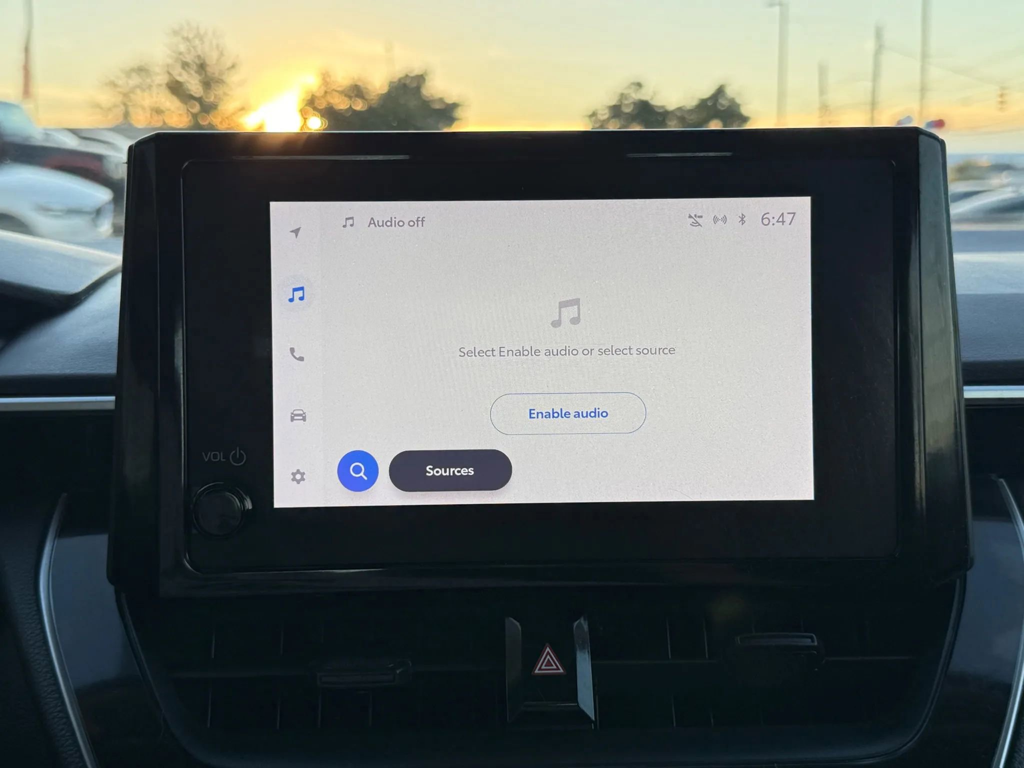 Used 2023 Toyota Corolla LE image 32