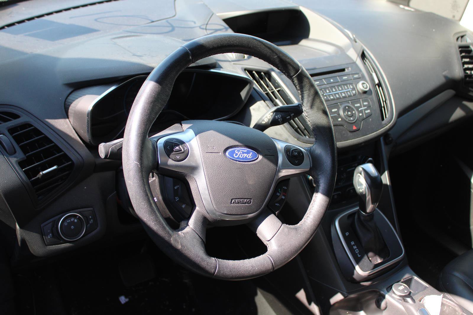 Used 2017 Ford C-MAX SE w/ Cold Weather Package FWD image 9