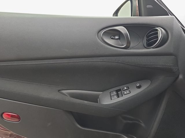 Used 2025 Nissan Z Sport w/ Floor Mat Package RWD image 26