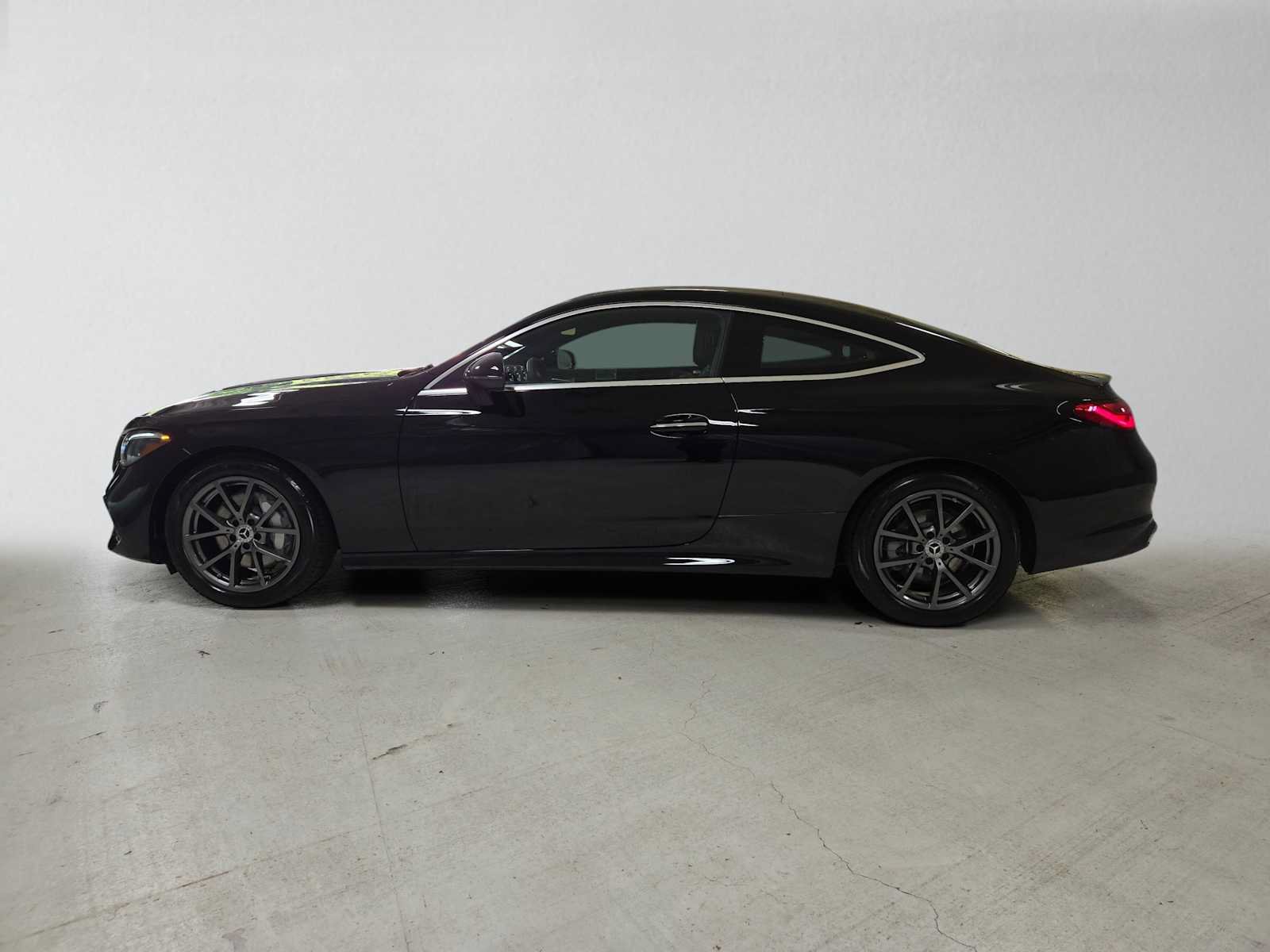 Certified 2026 Mercedes-Benz CLE 300 4MATIC Coupe image 6