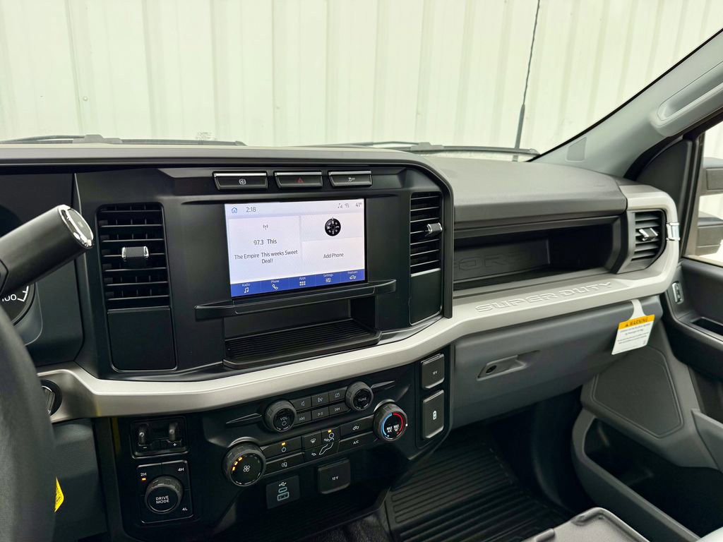 New 2024 Ford F550 4x4 Regular Cab Super Duty image 20