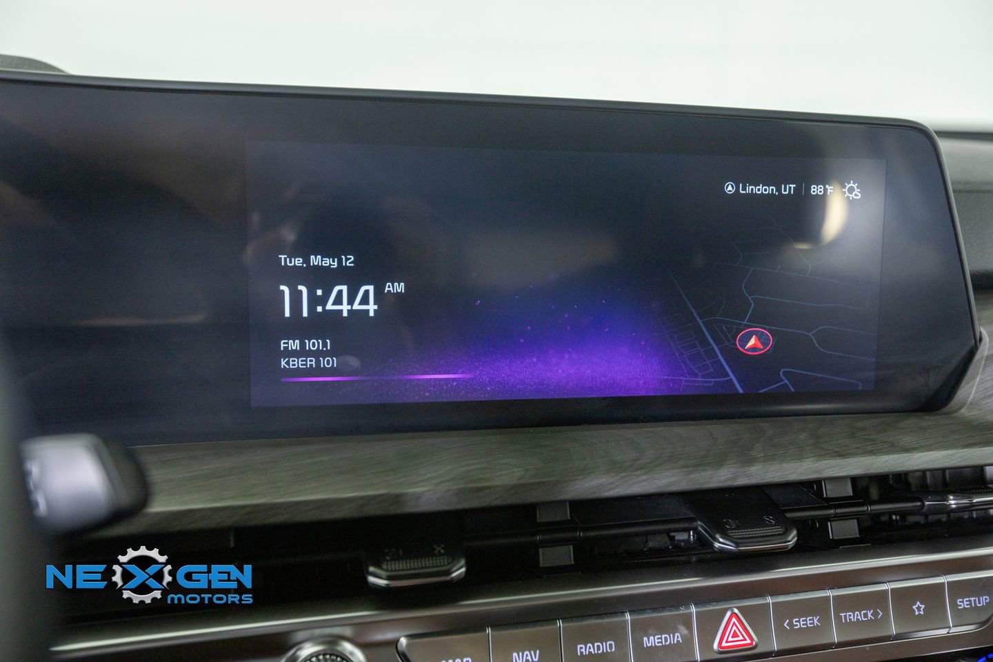 Used 2025 Kia Telluride EX X-Line AWD/4WD image 17