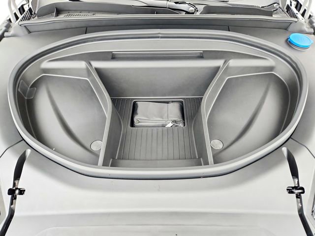 New 2025 Volvo EX90 Ultra w/ Protection Package Premier image 13