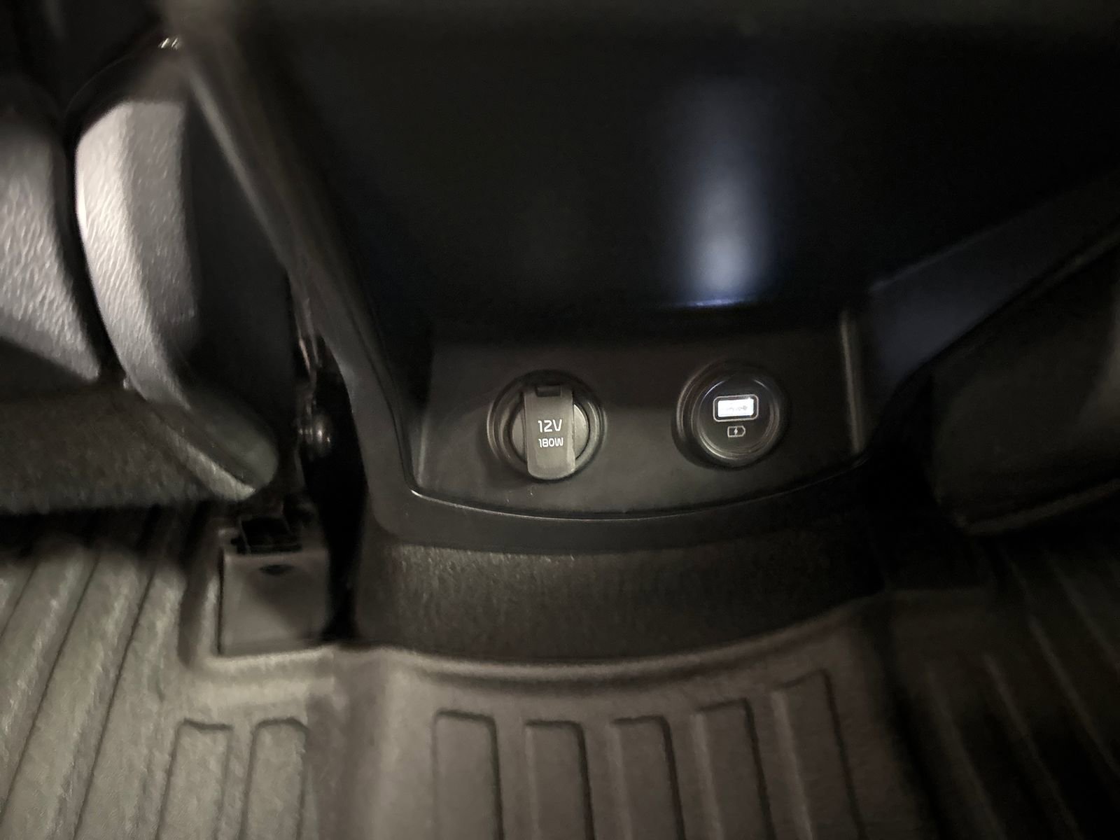 Certified 2022 Kia Sorento EX AWD/4WD image 26