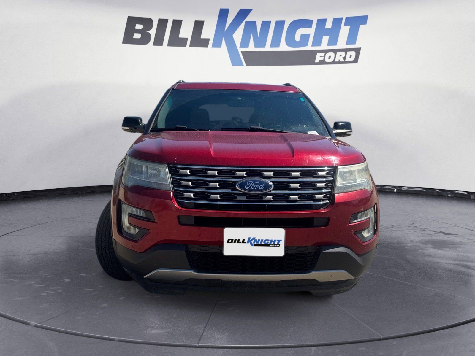 Used 2016 Ford Explorer XLT w/ Equipment Group 202A FWD image 8