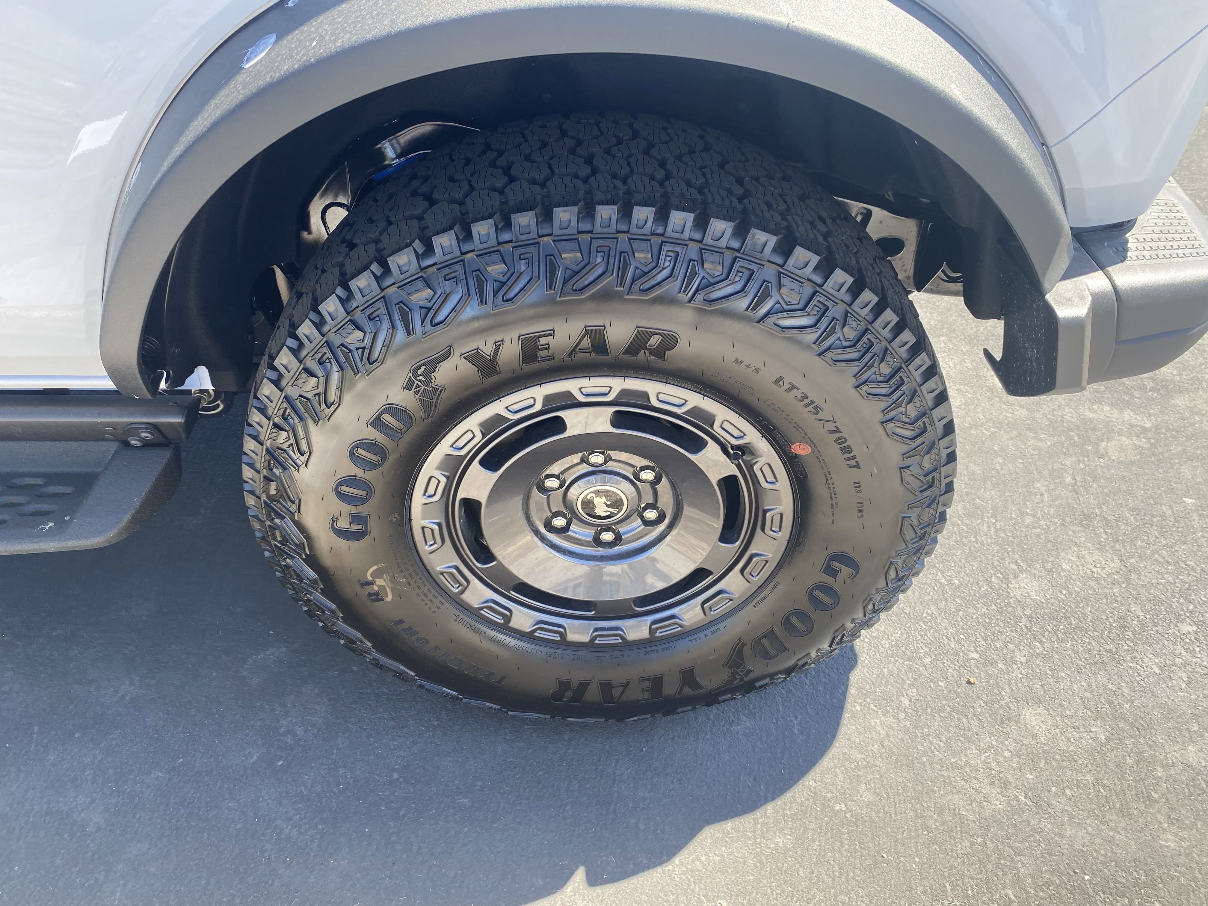 New 2025 Ford Bronco Badlands image 20