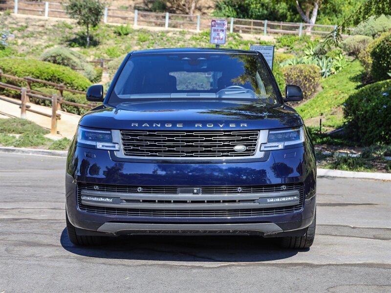 Used 2023 Land Rover Range Rover Autobiography AWD/4WD image 8