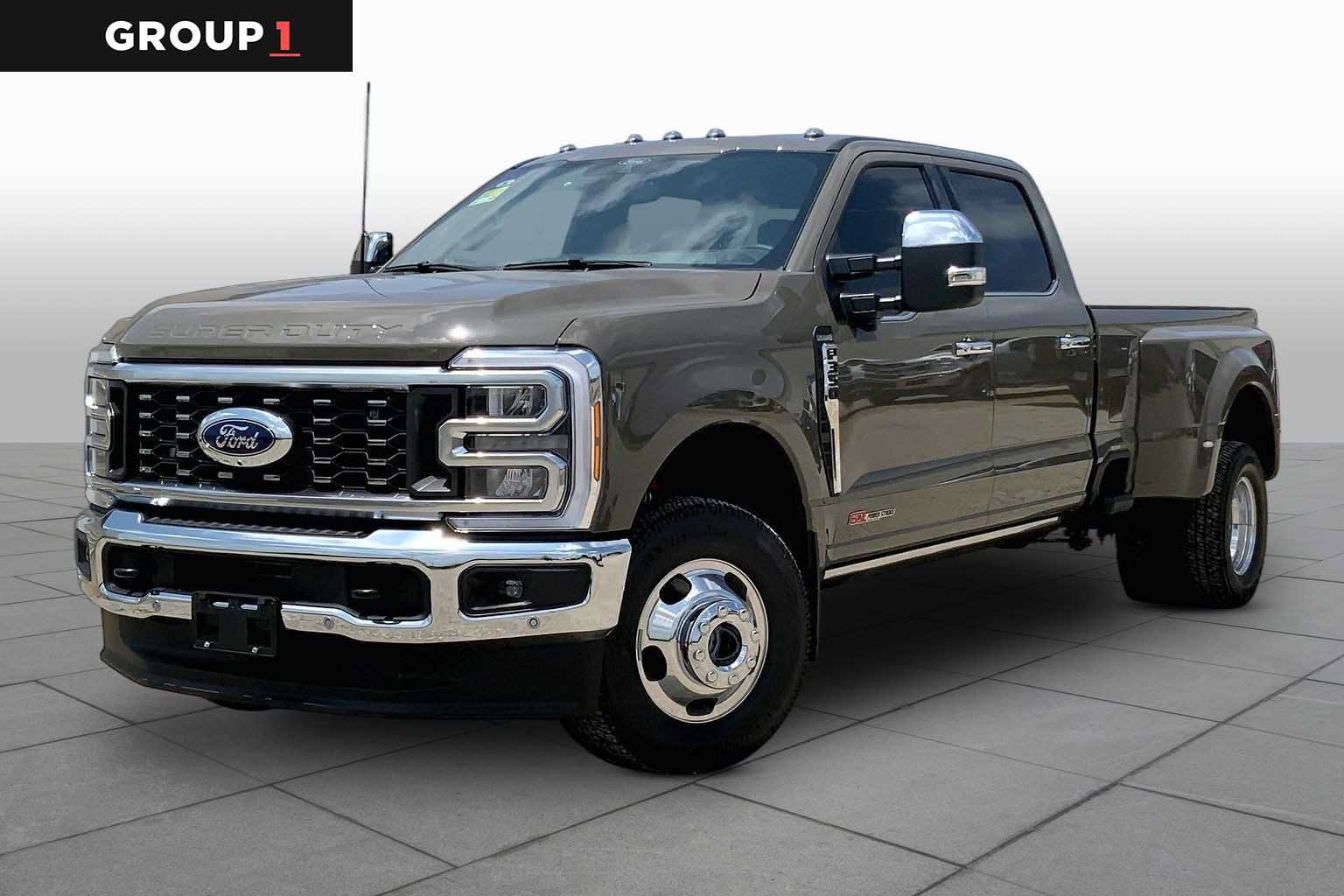 New 2026 Ford F350 King Ranch w/ Chrome Package AWD/4WD image 1