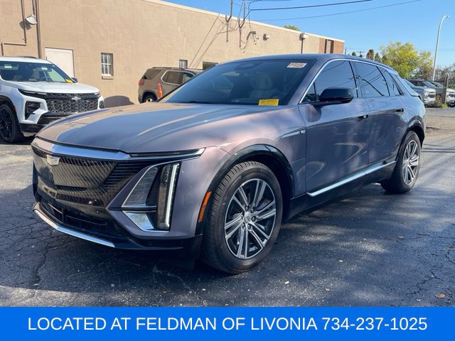 Used 2024 Cadillac Lyriq Luxury AWD/4WD image 1
