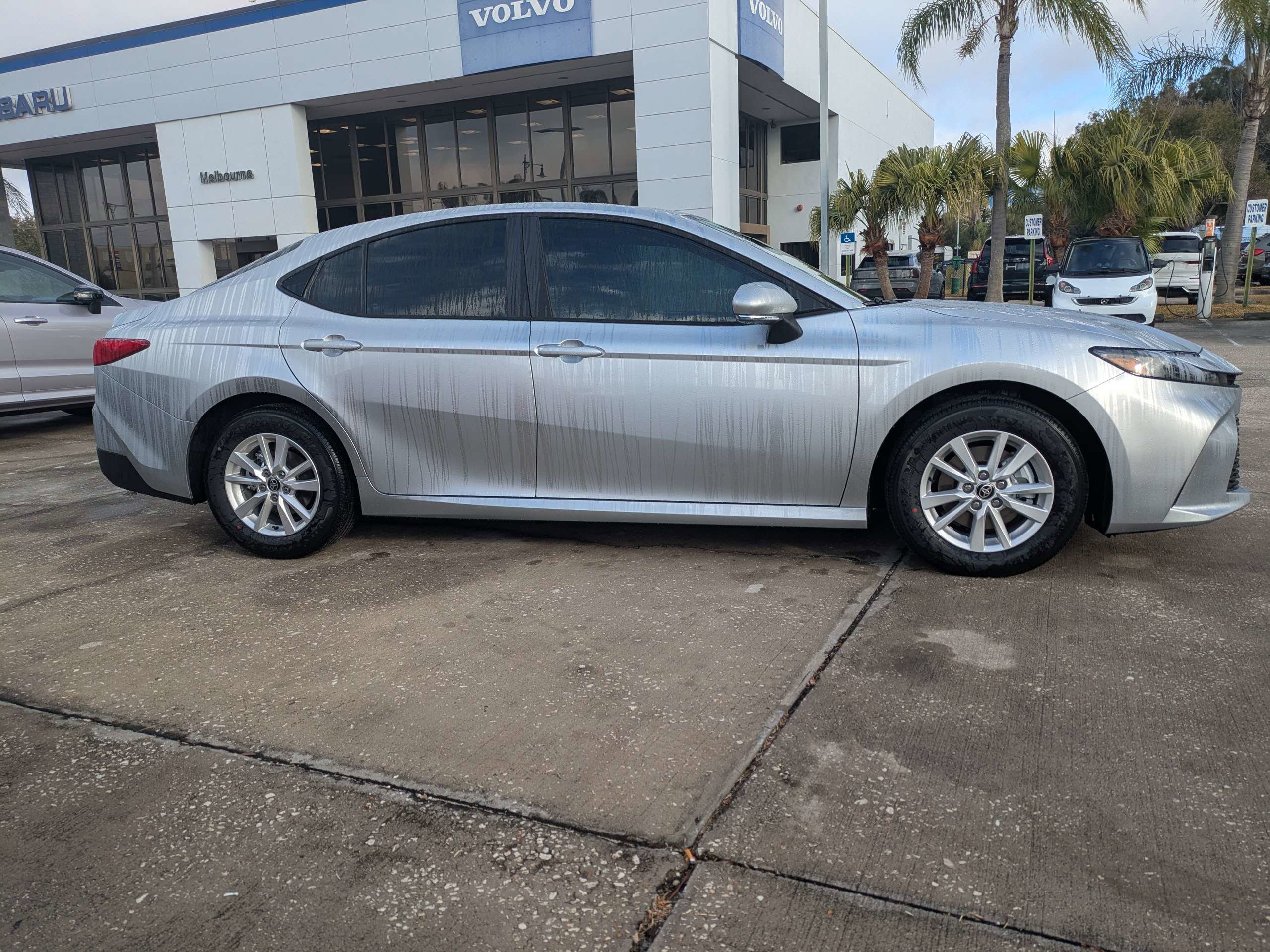 Used 2026 Toyota Camry LE FWD image 3