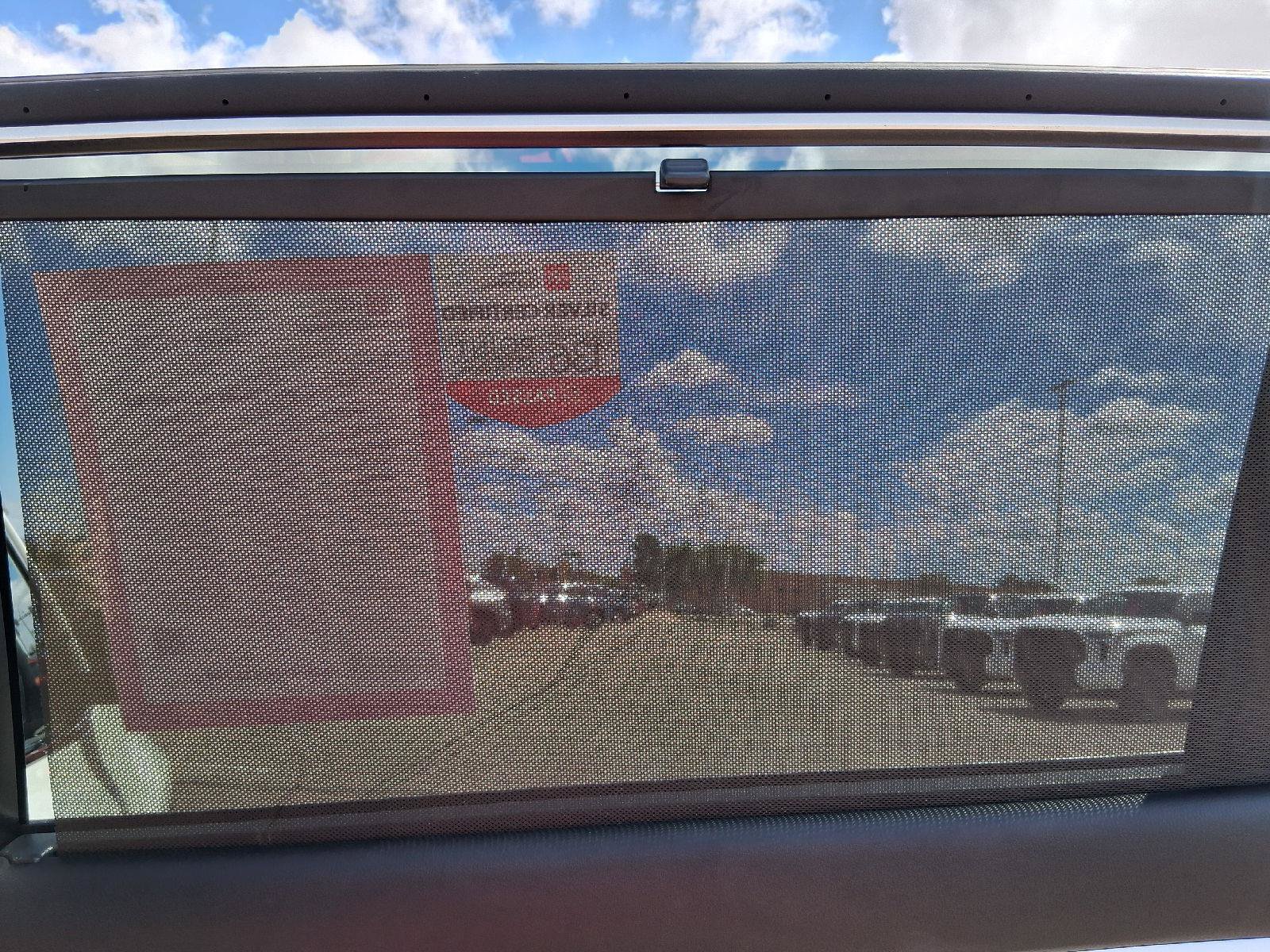 Certified 2017 Toyota Highlander XLE FWD image 31