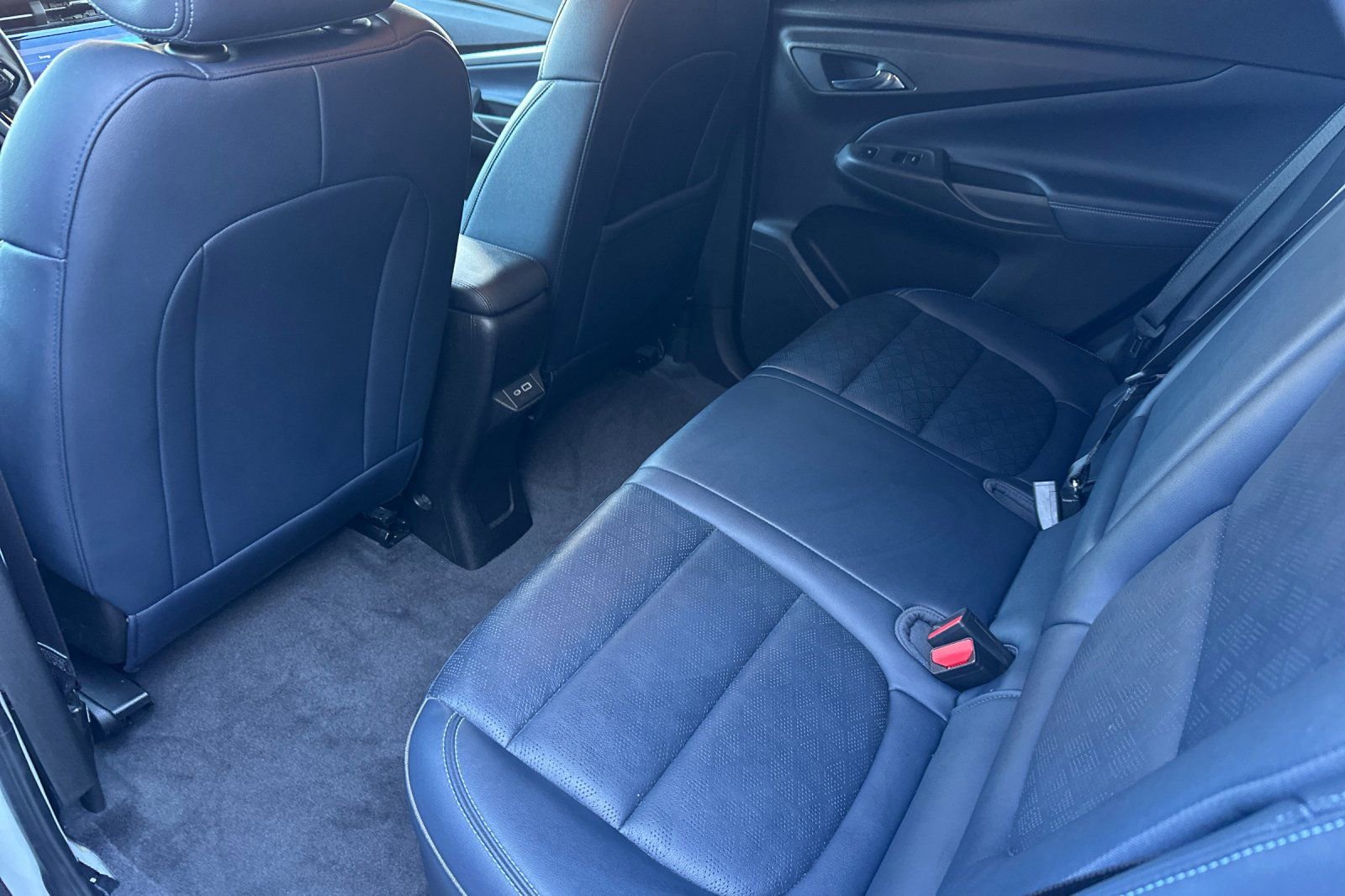 Used 2022 Chevrolet Bolt EUV Premier w/ Super Cruise Package image 14