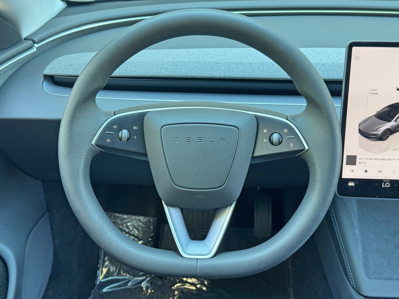 Used 2025 Tesla Model 3 Long Range RWD image 18