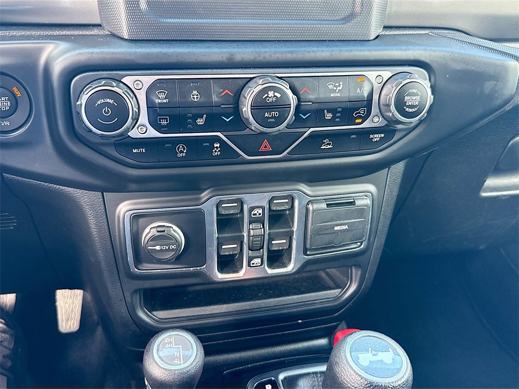 Used 2021 Jeep Wrangler Unlimited Sport image 16