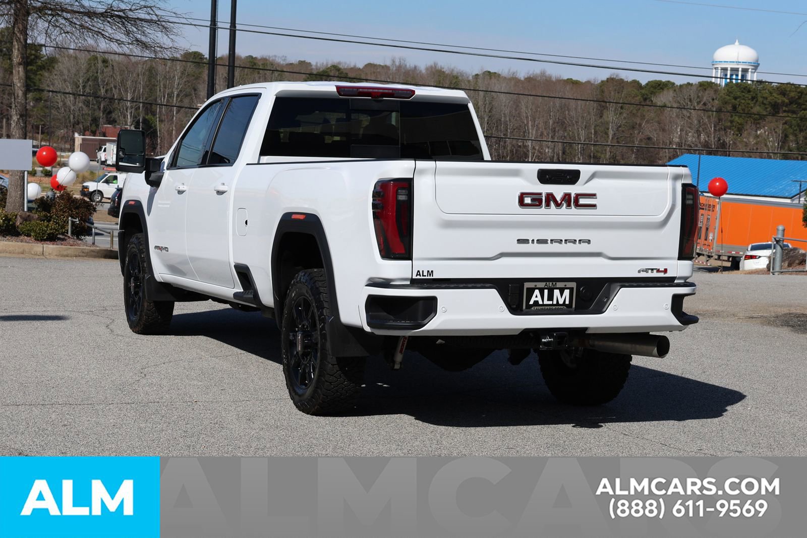 Used 2026 GMC Sierra 2500 AT4 image 6