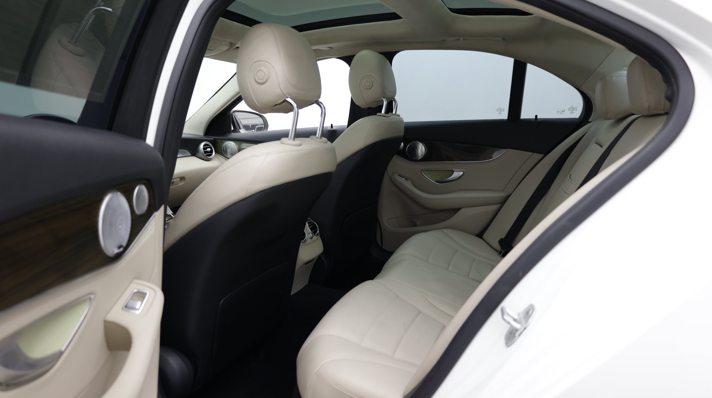 Used 2015 Mercedes-Benz C 300 4MATIC Sedan image 25