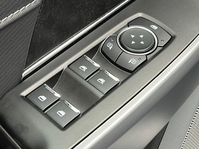 New 2025 Ford F150 Lightning Flash AWD/4WD image 21