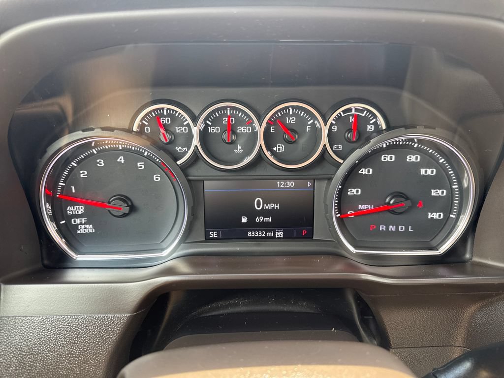 Used 2022 Chevrolet Silverado 1500 LT AWD/4WD image 16