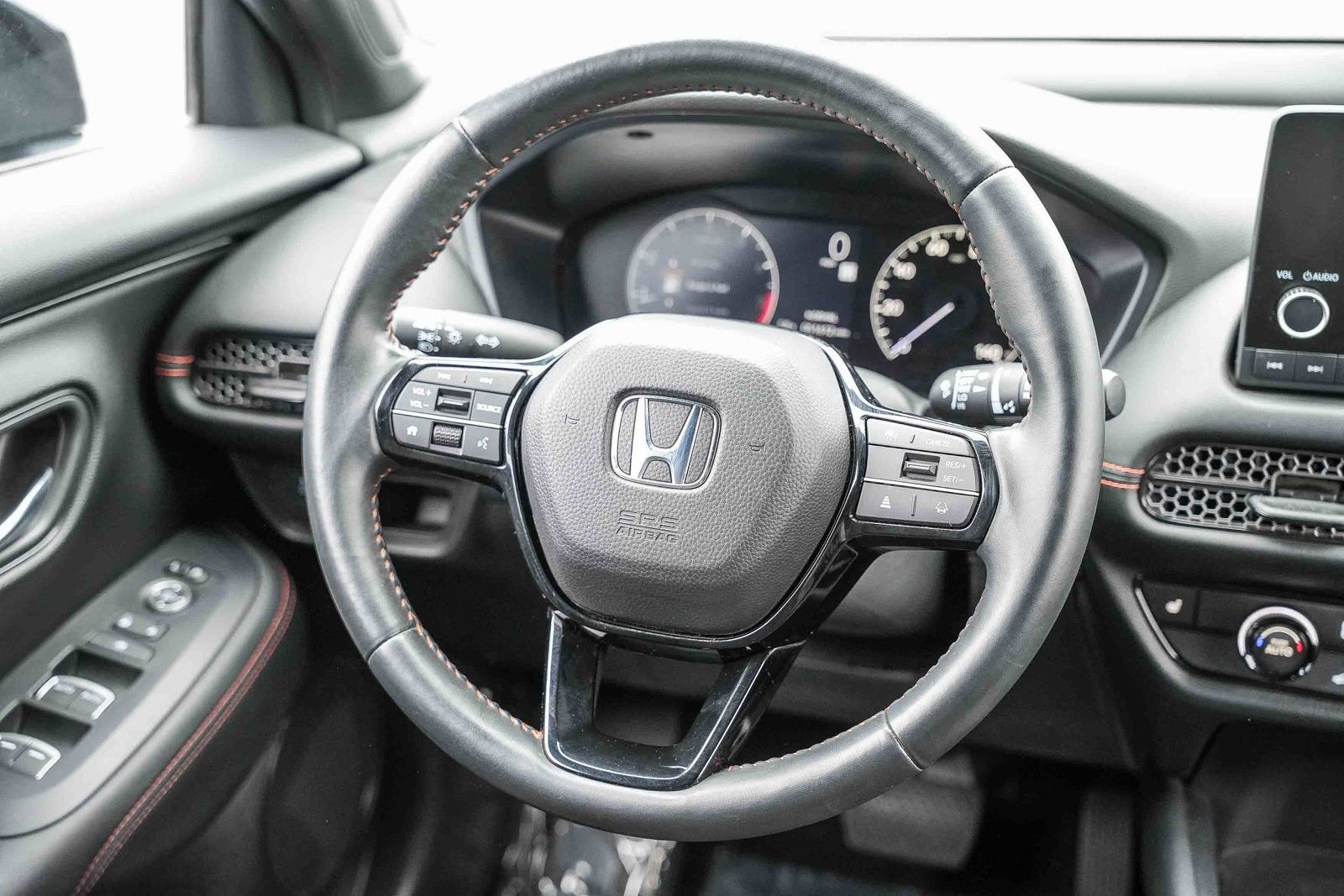 Used 2024 Honda HR-V Sport image 15