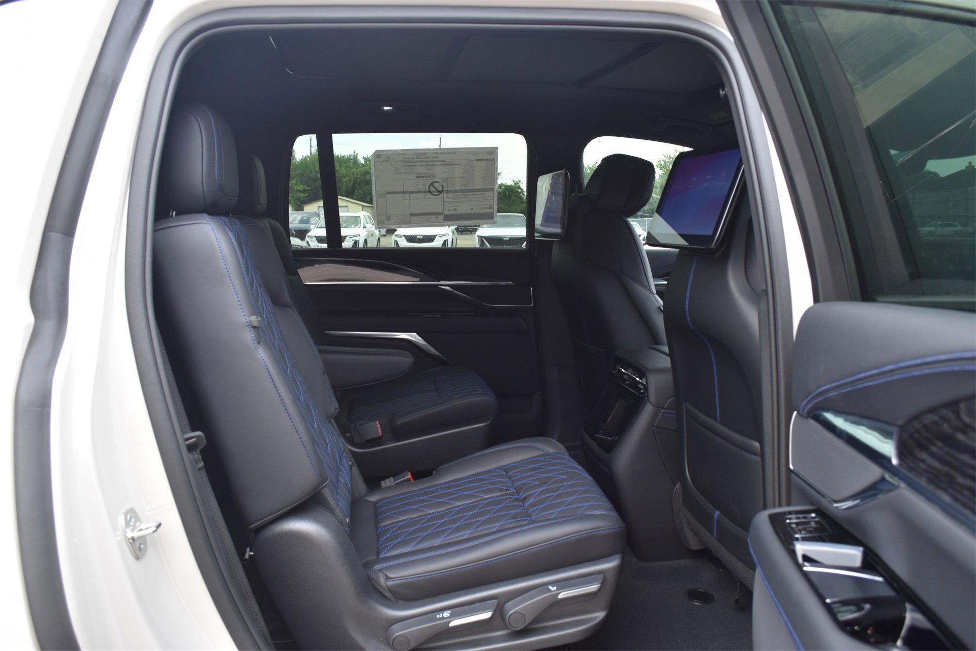 New 2026 Cadillac Escalade IQL Sport 1 image 26