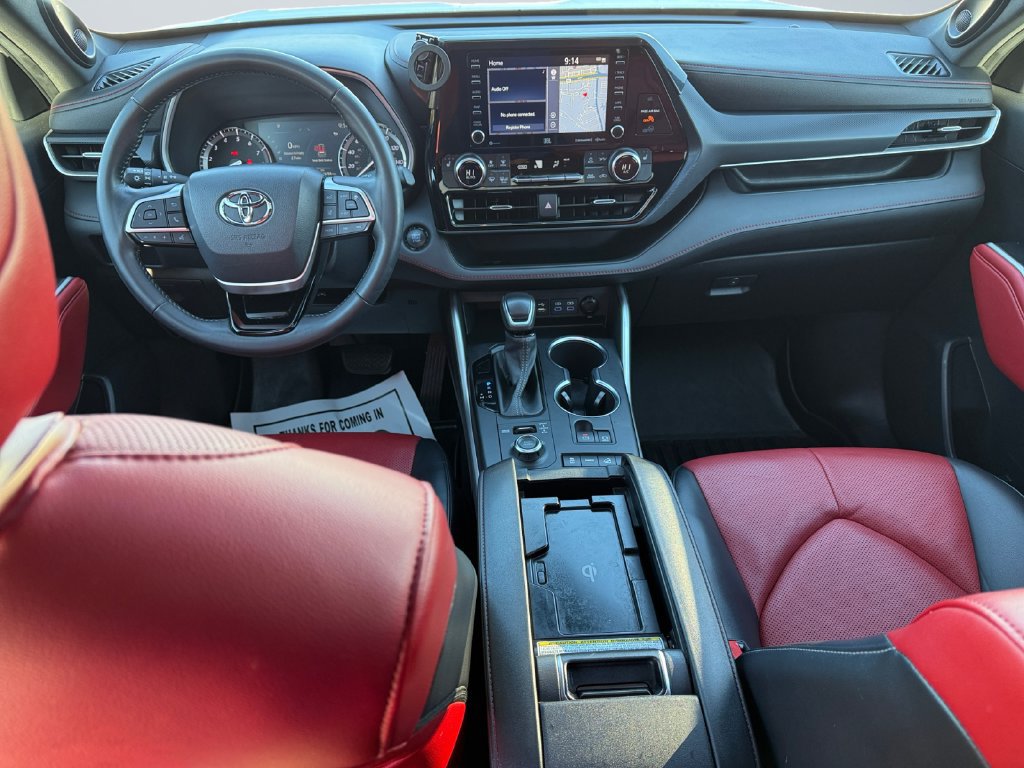 Used 2022 Toyota Highlander XSE AWD/4WD image 10
