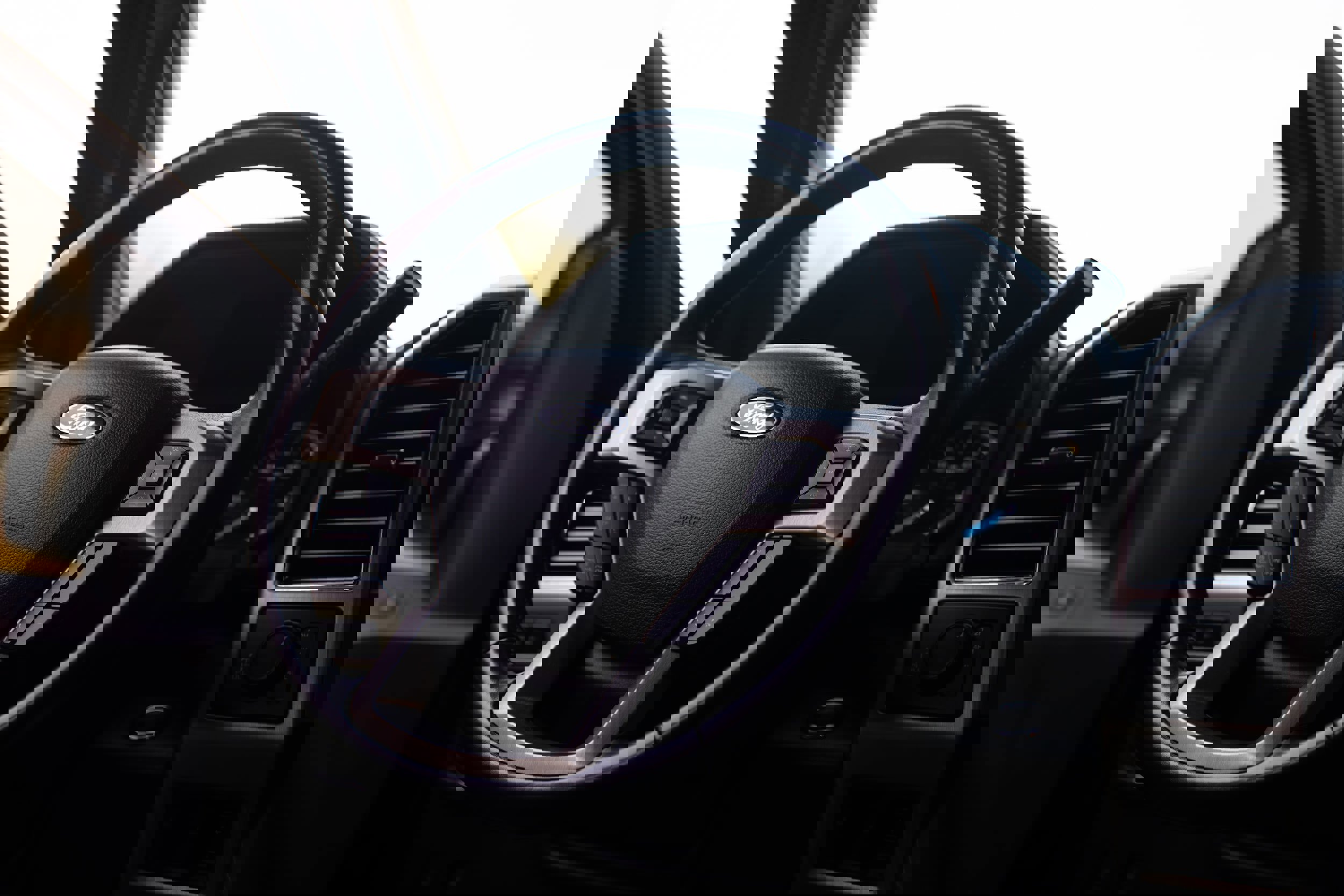 Used 2019 Ford F250 Platinum w/ Platinum Ultimate Package image 9