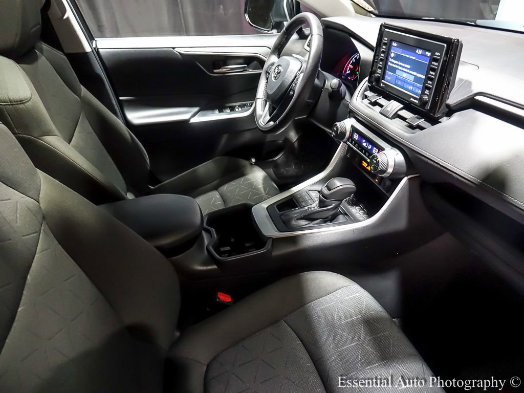 Used 2022 Toyota RAV4 XLE w/ Convenience Package image 33
