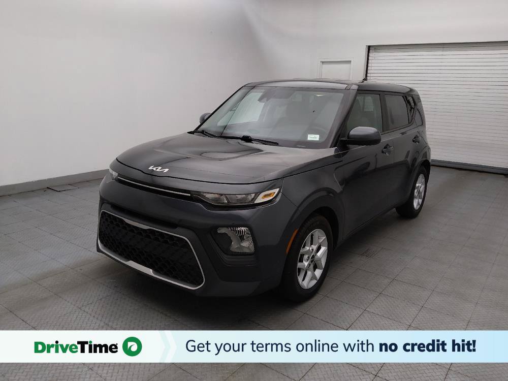 Used 2022 Kia Soul S FWD image 1