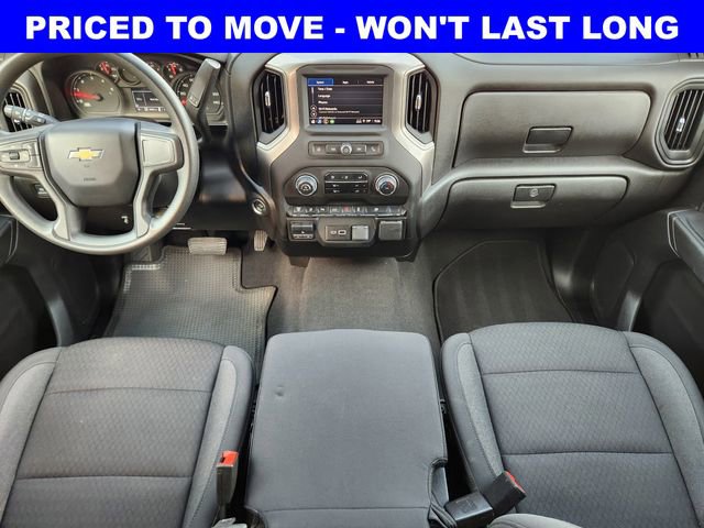 Used 2025 Chevrolet Silverado 2500 Custom w/ Custom Value Package AWD/4WD image 24