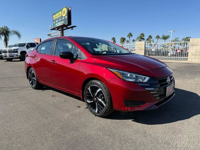 New 2025 Nissan Versa SR w/ Trunk Package FWD image 1