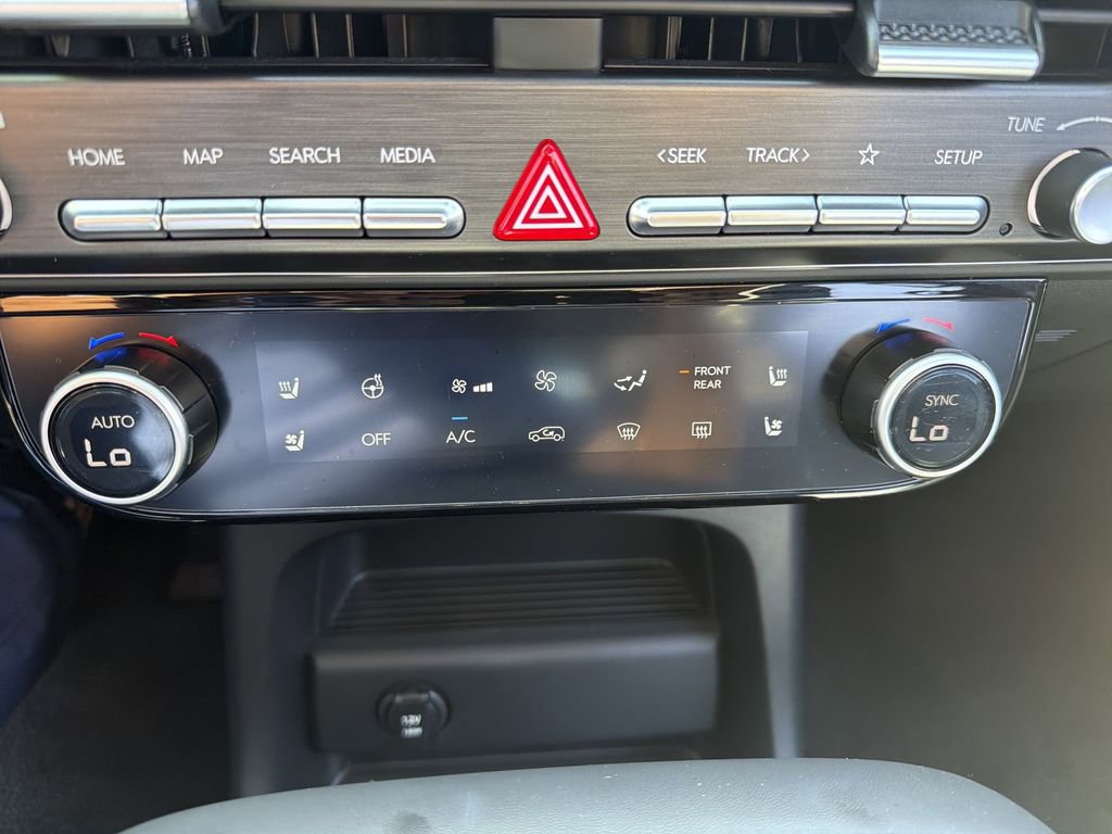 Used 2026 Hyundai Palisade Calligraphy image 17