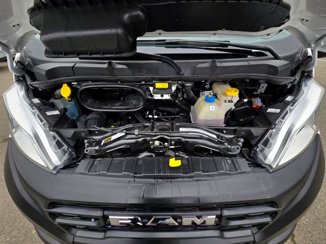 Used 2025 RAM ProMaster 2500 w/ Convenience Group image 21