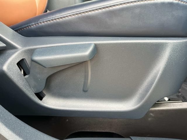 Used 2022 Ford Maverick Lariat w/ Lariat Luxury Package FWD image 19