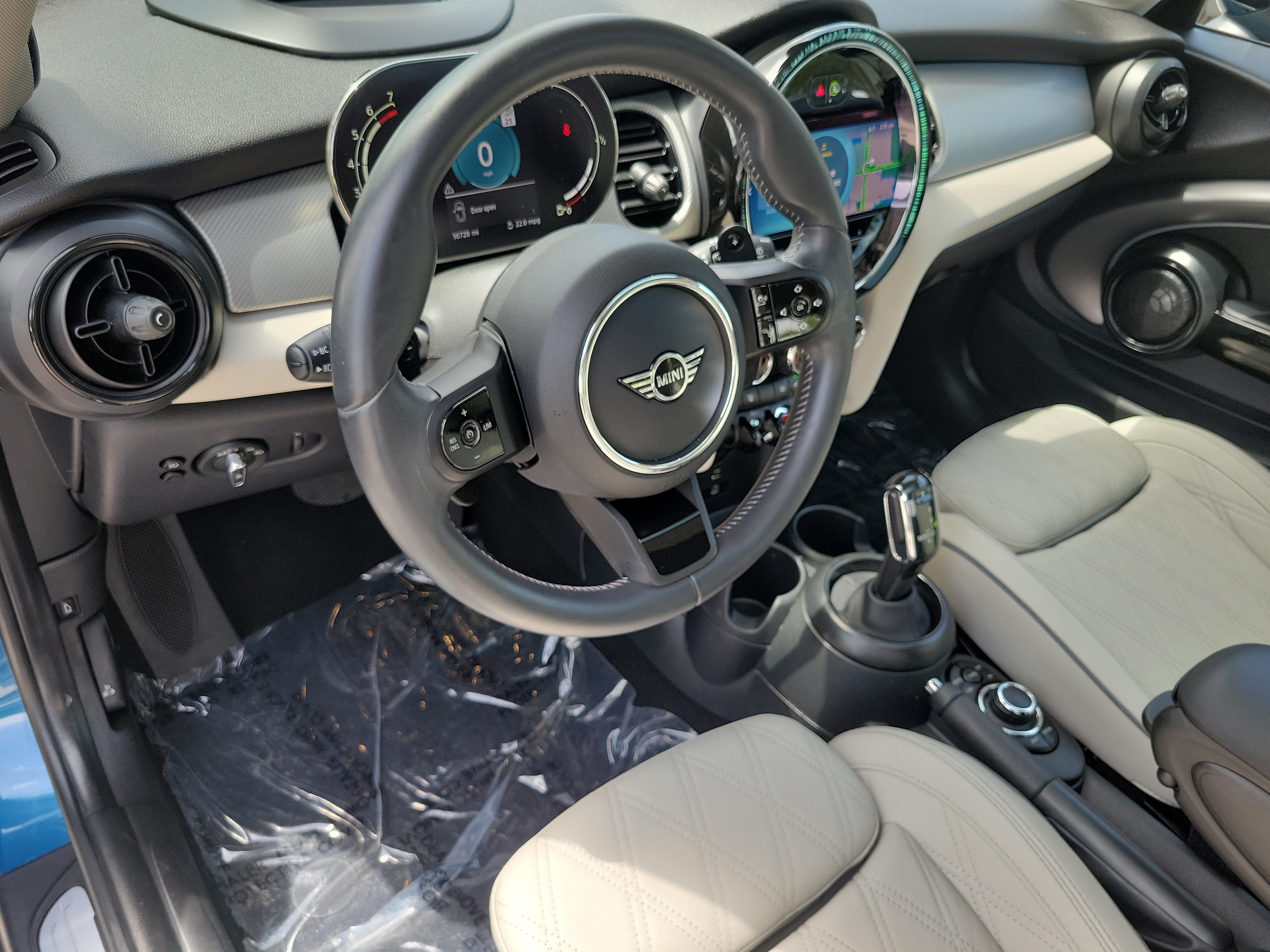 Used 2024 MINI Cooper S FWD image 15