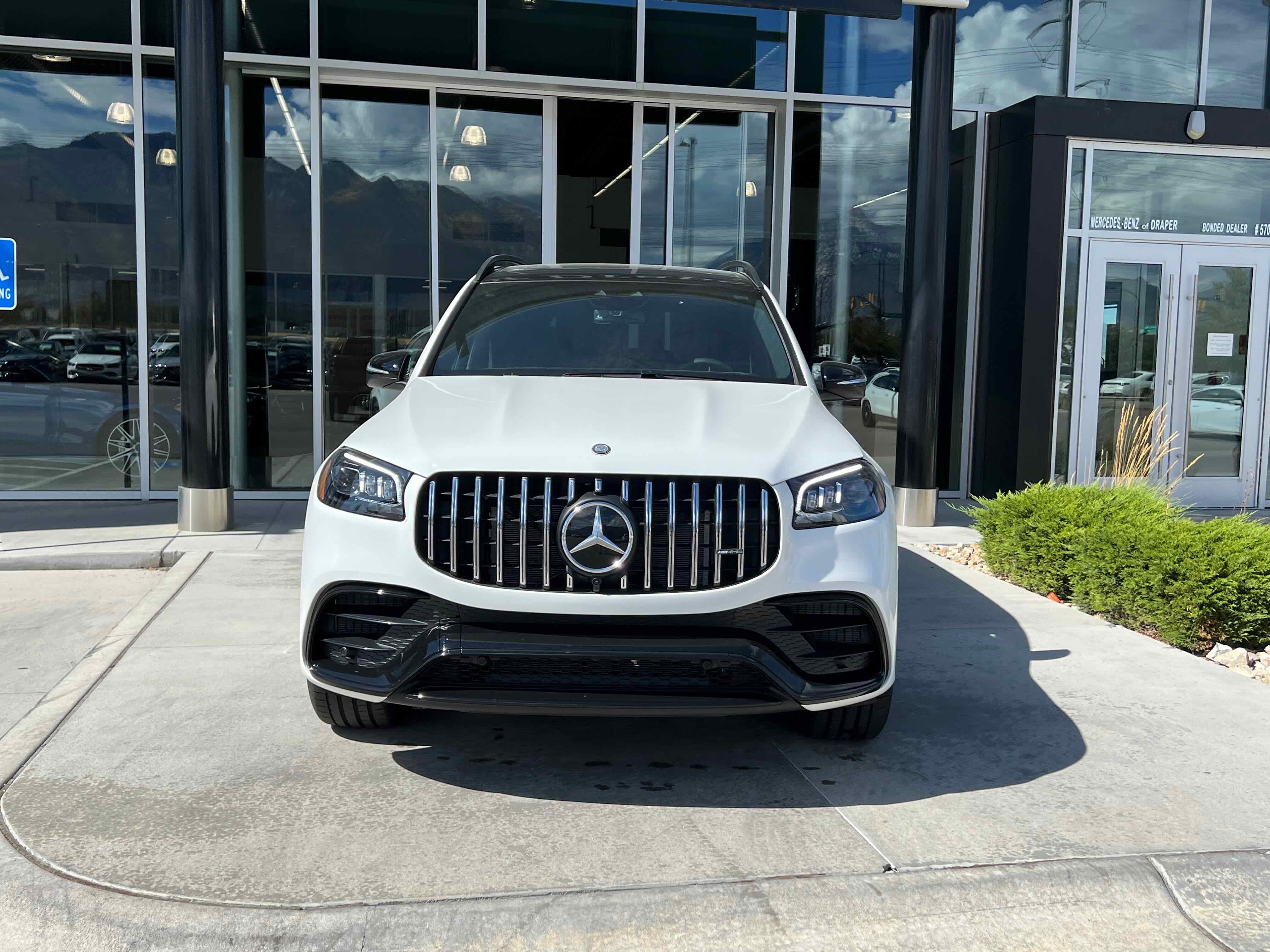 New 2026 Mercedes-Benz GLS 63 AMG 4MATIC image 2